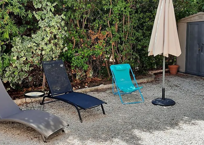 - Jardin - Parking - Clim Cassis